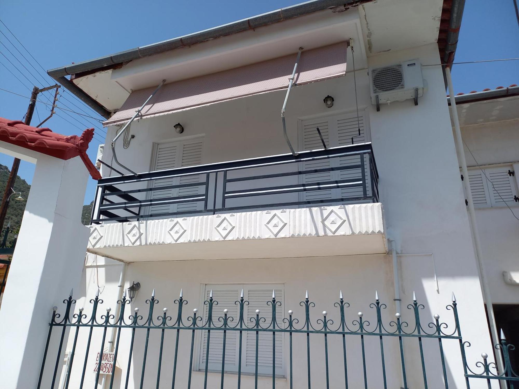 Triζin Apartment Galatas  Exterior photo